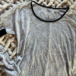 APT 9 Heather Gray Long Sleeve Top with Black Accents